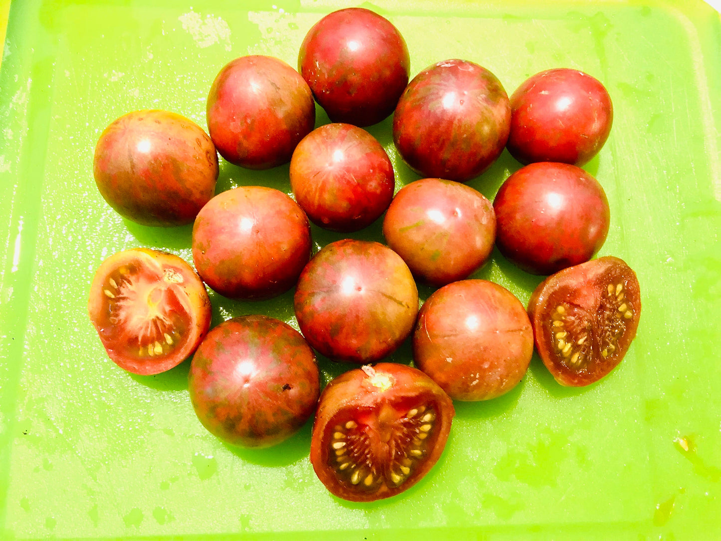 Violet Jasper -Non GMO- Heirloom Tomato Seeds (10+ Seeds)